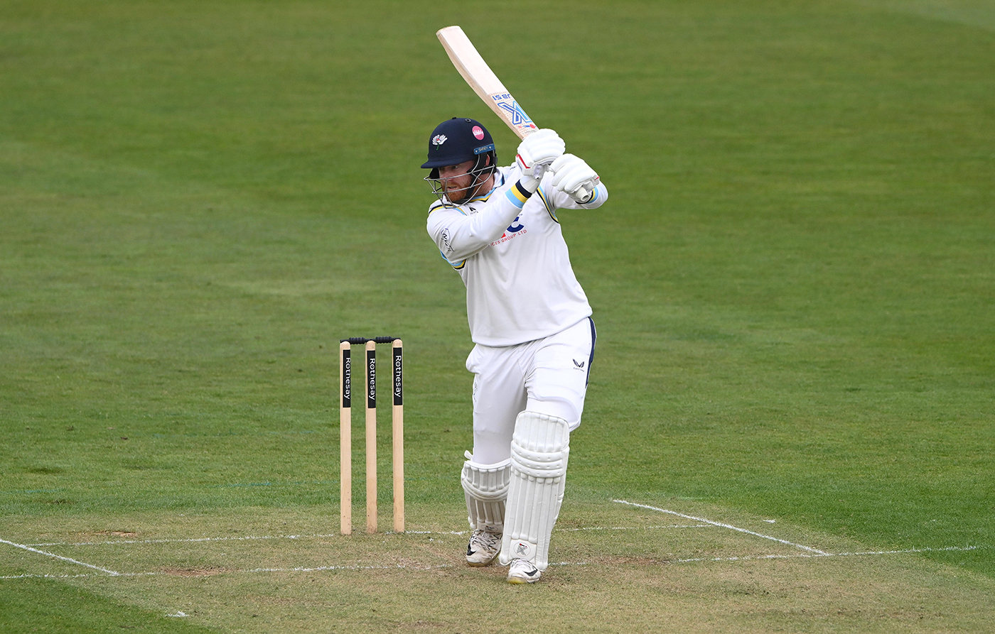 Bairstow holds nerve to seal one-wicket win after Notts collapse
