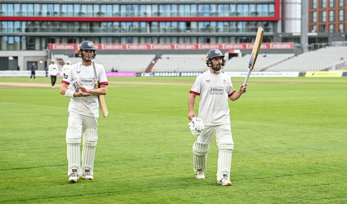 Lancashire announce review after wet conclusion to forgettable summer